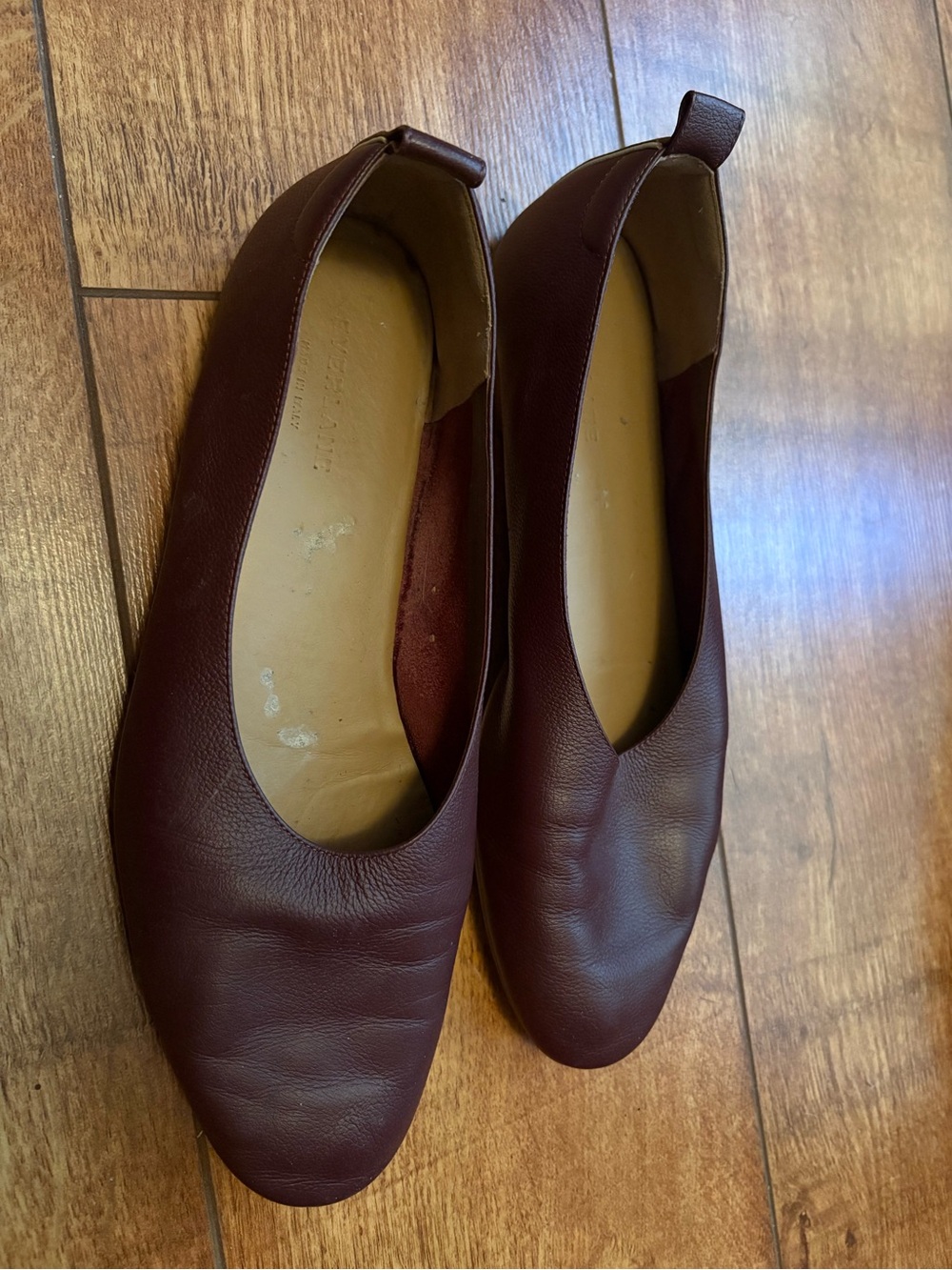Burgundy Everlane Day Glove Flats - Picture 2 of 4
